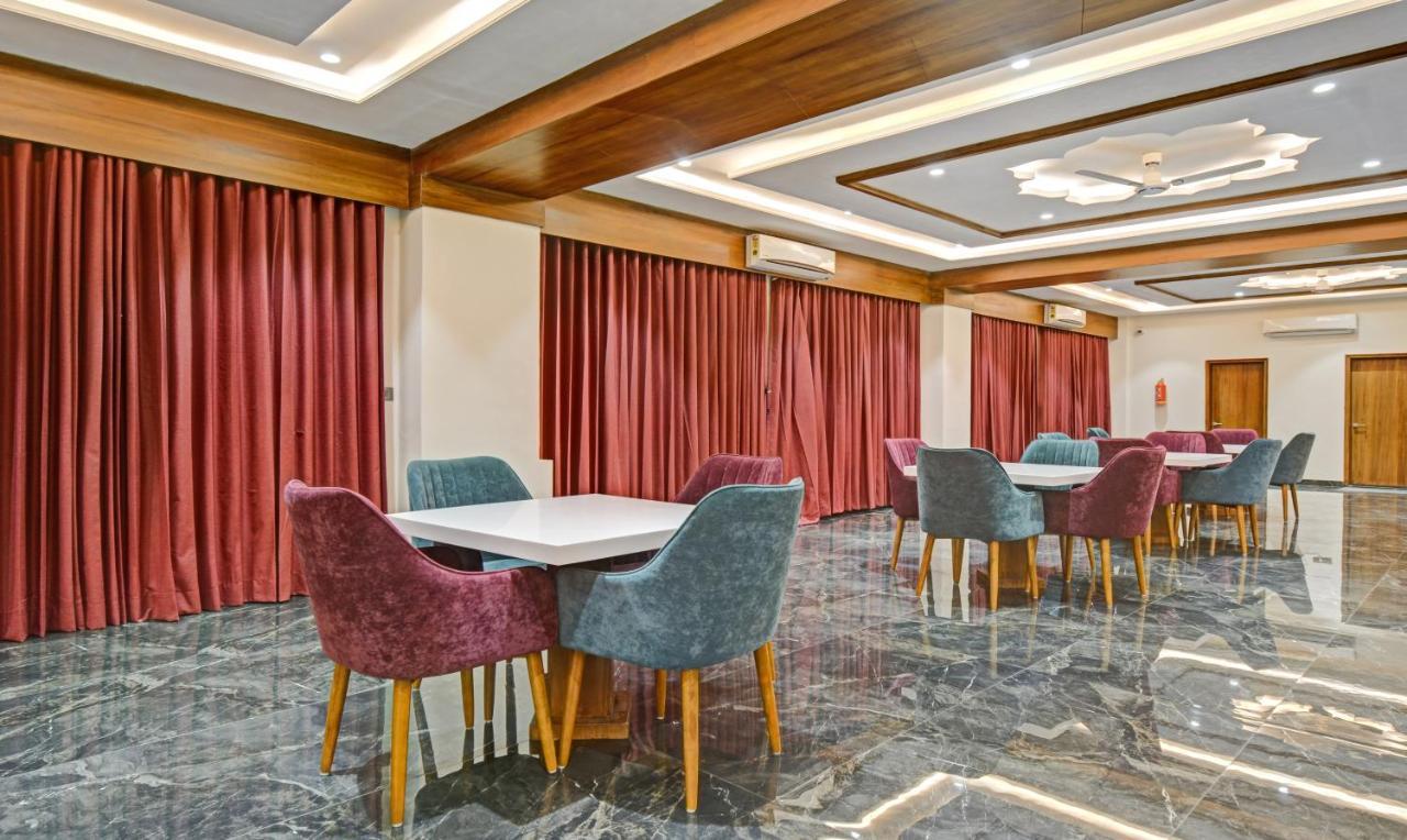 Treebo Z Hotel Bhīlwāra Екстериор снимка
