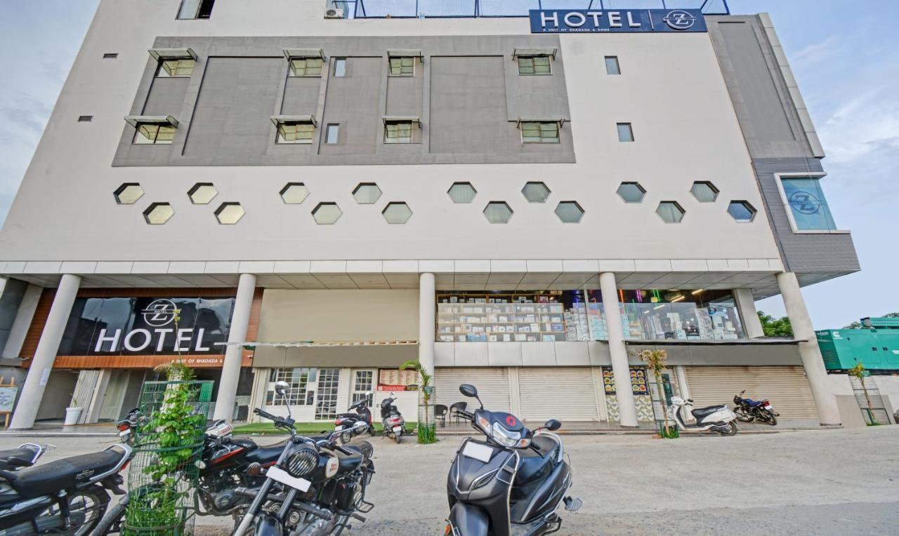 Treebo Z Hotel Bhīlwāra Екстериор снимка